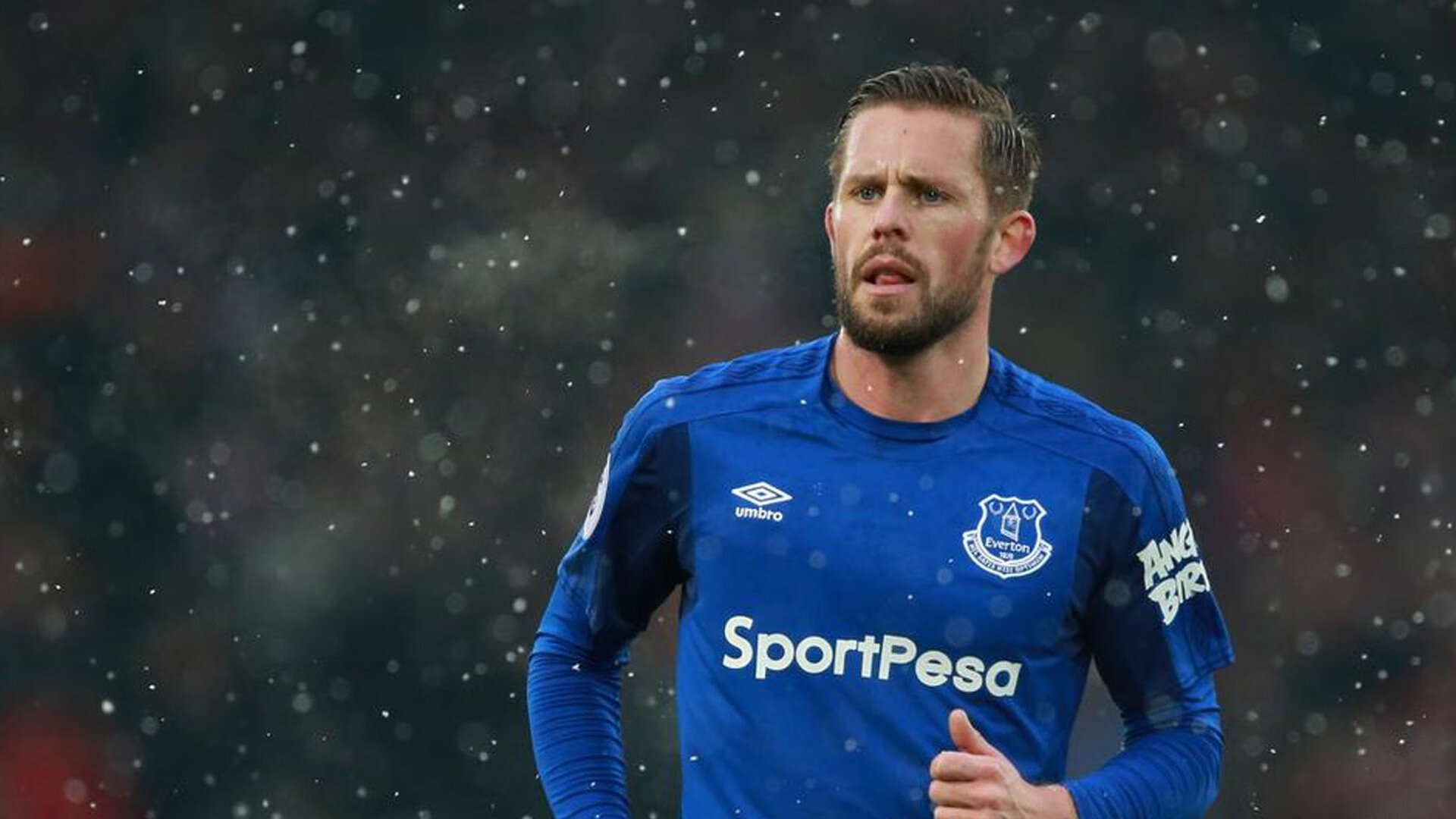 爱游戏真人体育娱乐-伦敦马拉松热潮不断，选手挑战个人极限，伦敦马拉松2021视频