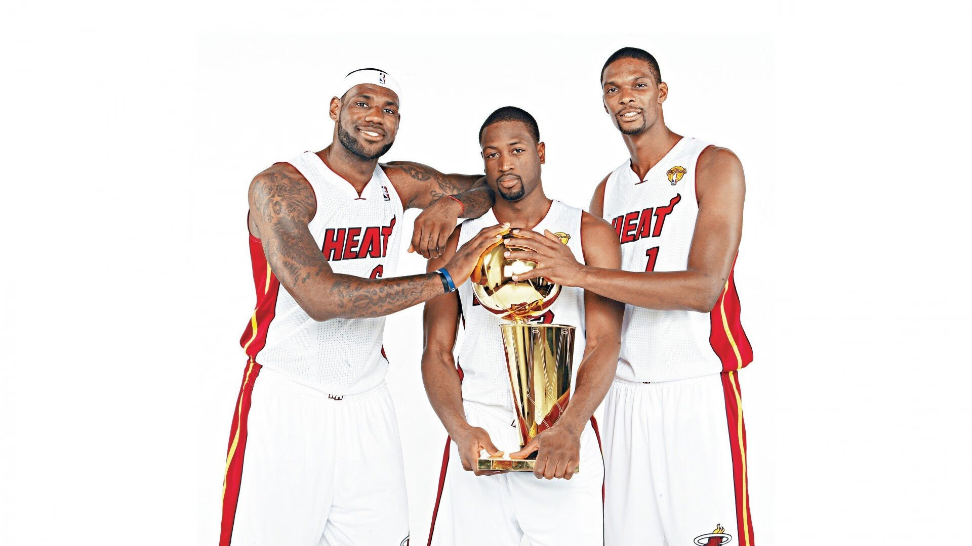 爱游戏大厅官网-公牛队展开疯狂反击，争夺季后赛名额，公牛队现状